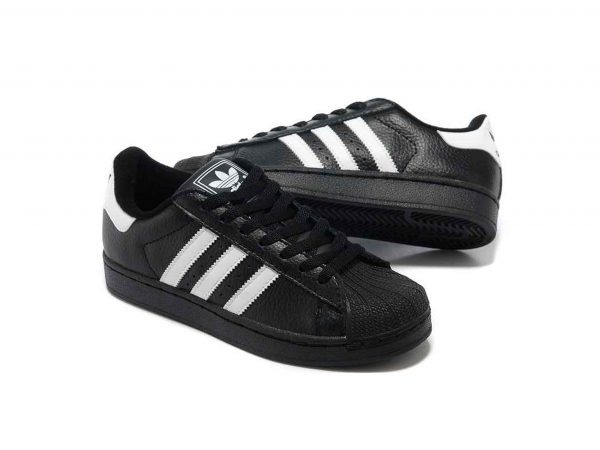 adidas superstar 2 black white