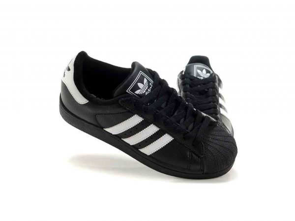 adidas superstar 2 black white