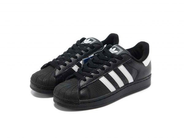 adidas superstar 2 black white