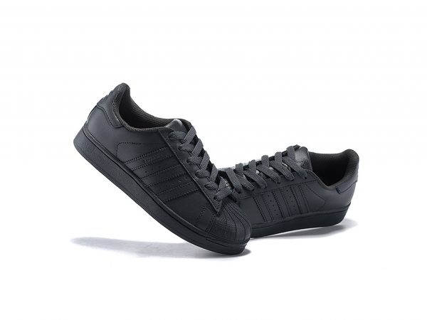 adidas superstar supercolor by Pharrell Williams black