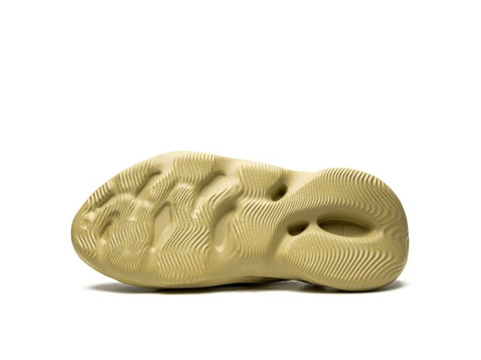 adidas yeezy foam runner Sulfur GV6775
